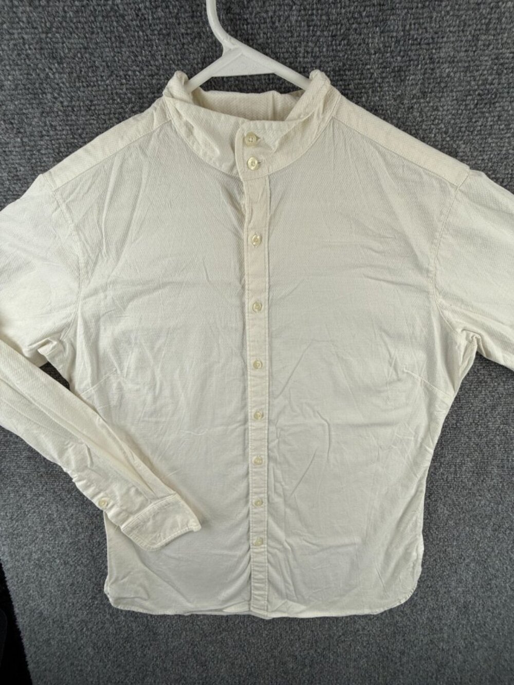 Ariat Pro Series Ivory Long Sleeve Button Up Shirt Men Outdoors Size 36 Small